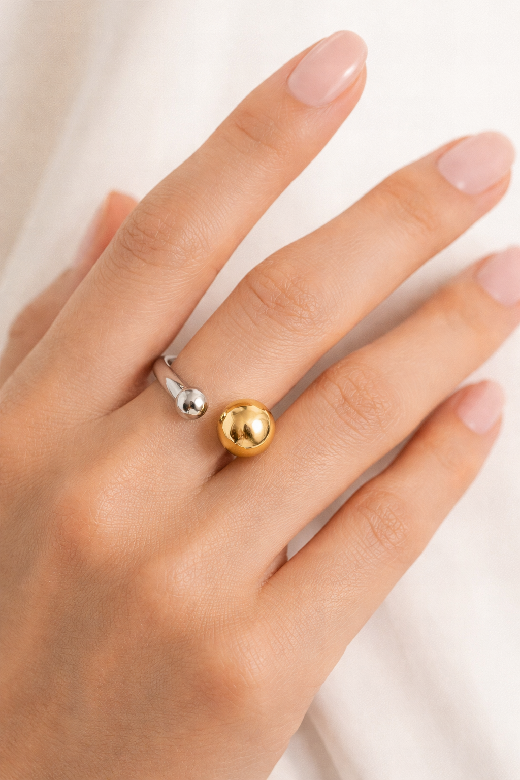 The Mila Dual Ring