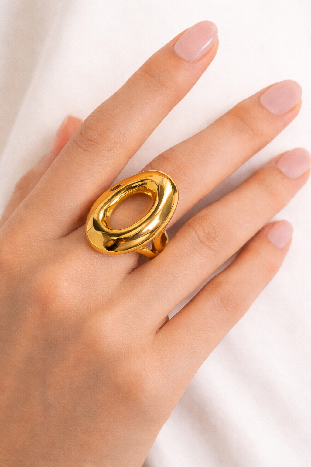 The Amara Void Ring