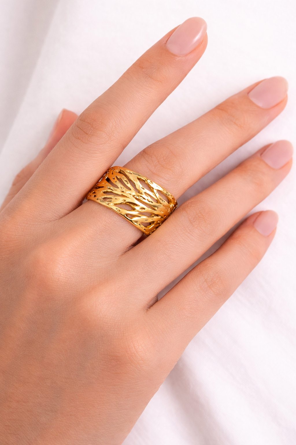 The Alina Flow Ring