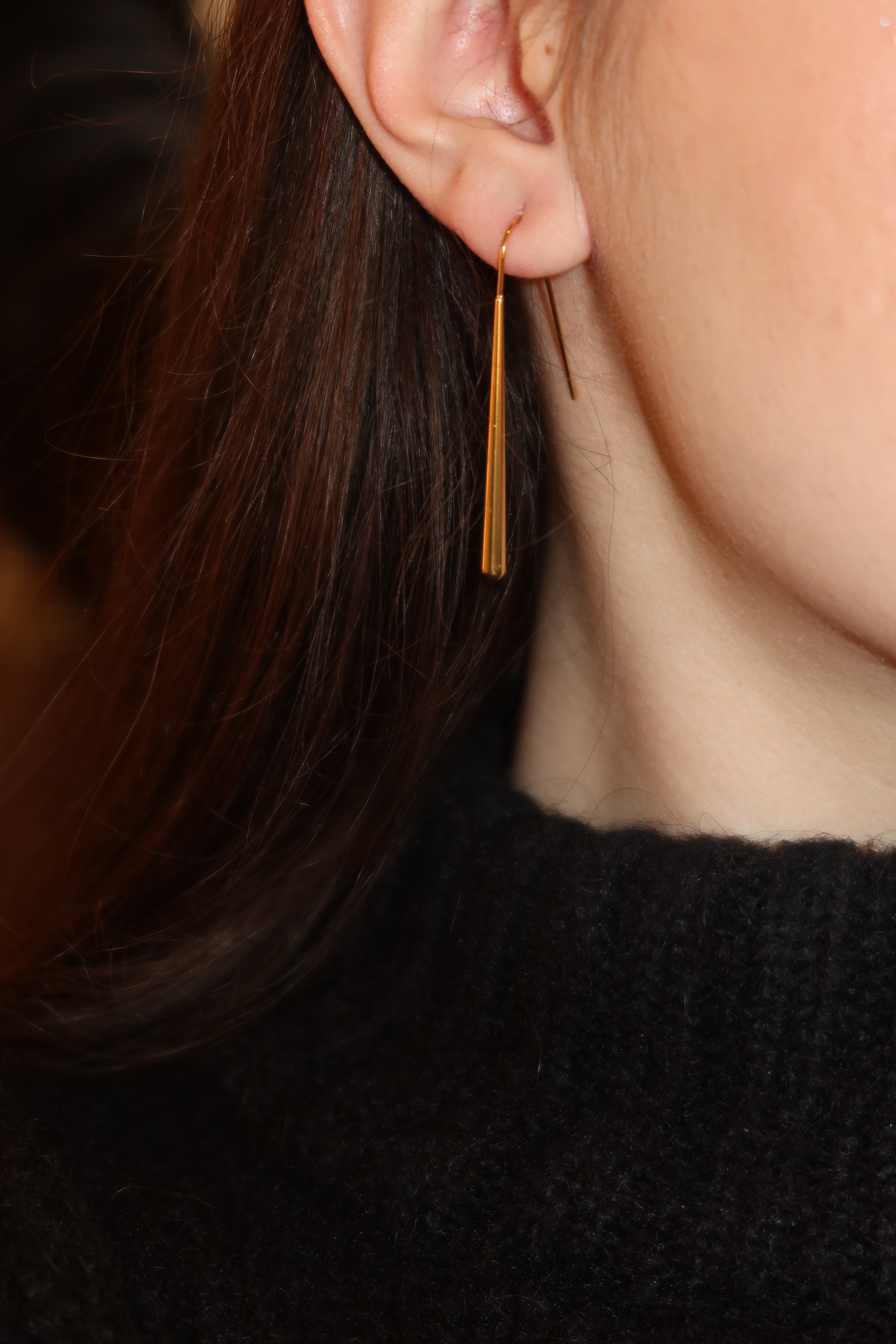 Droplet Linear Hook Earrings