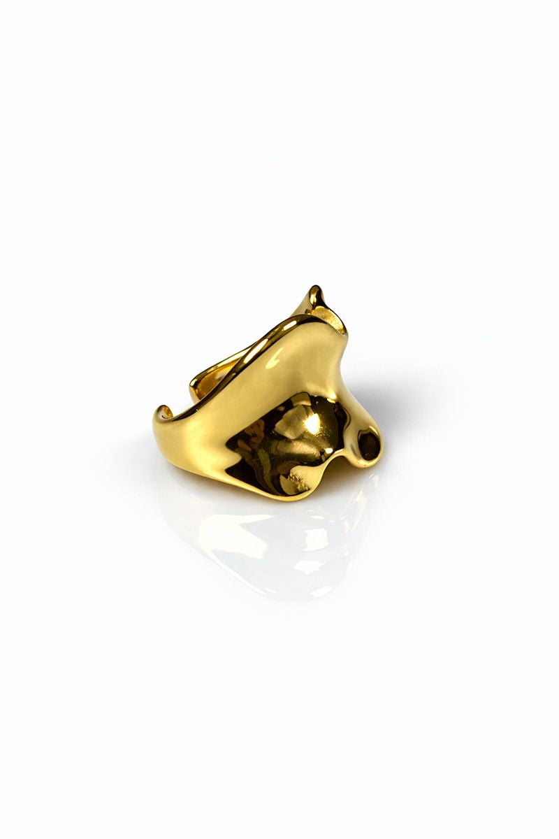 Liquid Form Statement Ring — 18K Gold