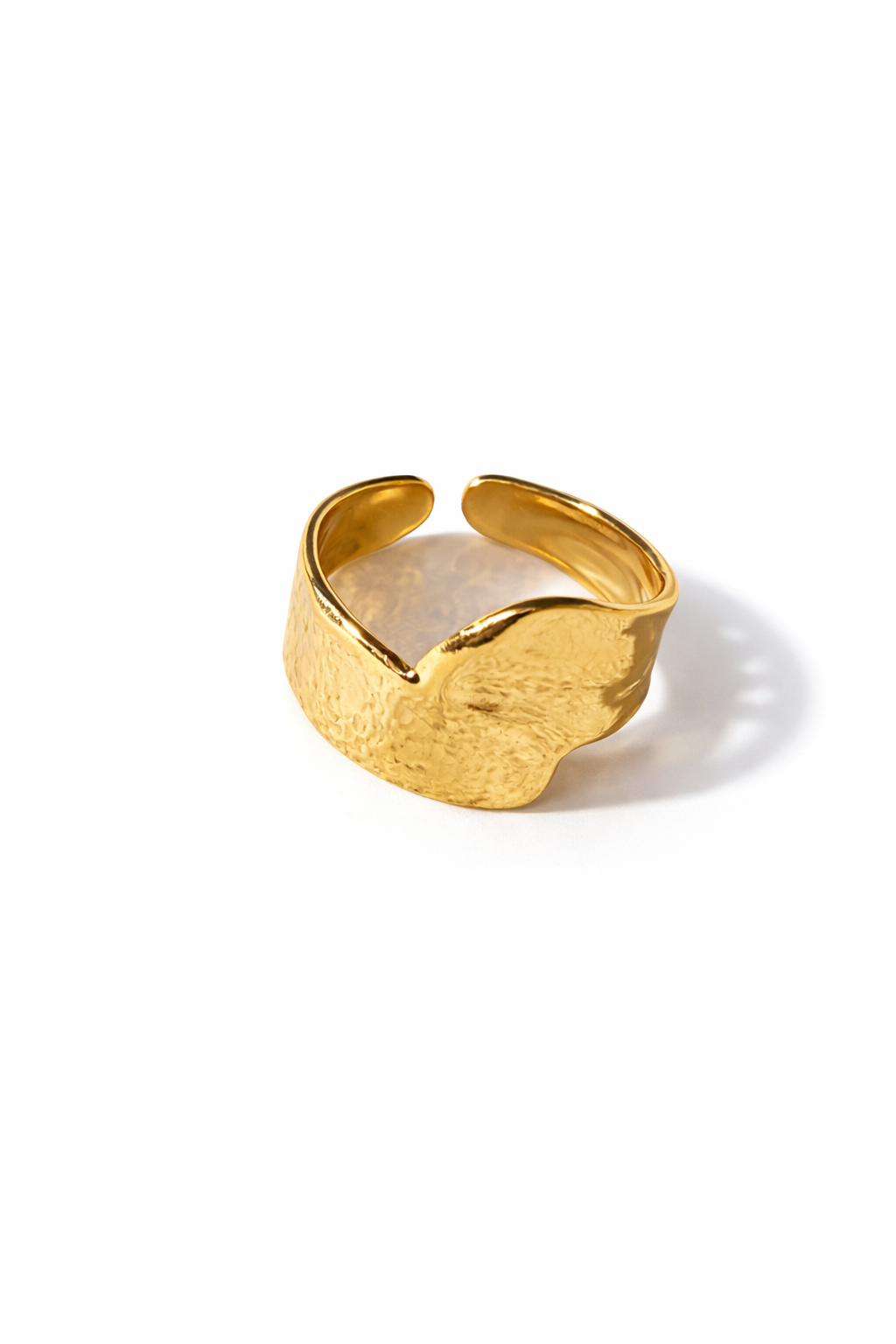 Caldera Form Ring — 18K Gold